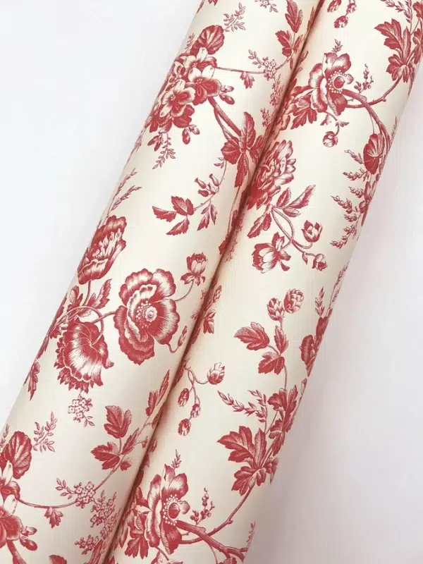 Papel pintado de Toile de Jouy en color rojo Anemone Toile RT7871