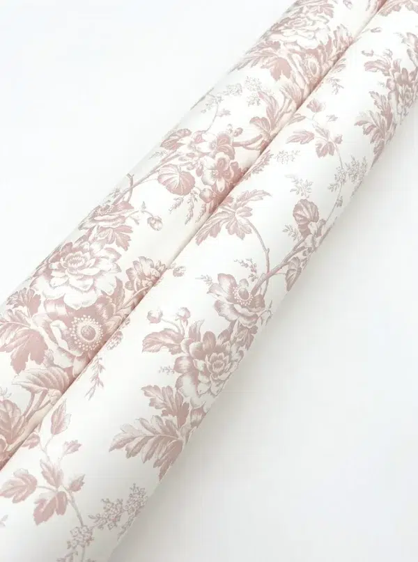 Papel pintado de Toile de Jouy en color rojo Anemone Toile RT7871